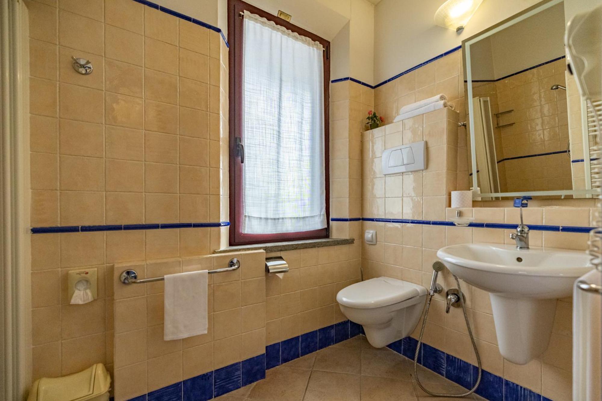 1000 Miglia Hotell Monteroni dʼArbia Eksteriør bilde