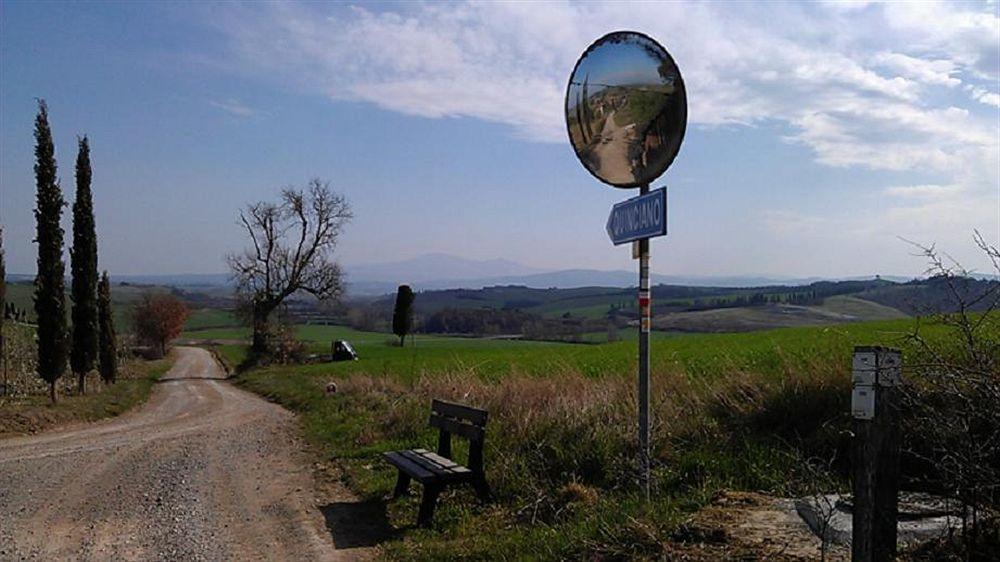 1000 Miglia Hotell Monteroni dʼArbia Eksteriør bilde